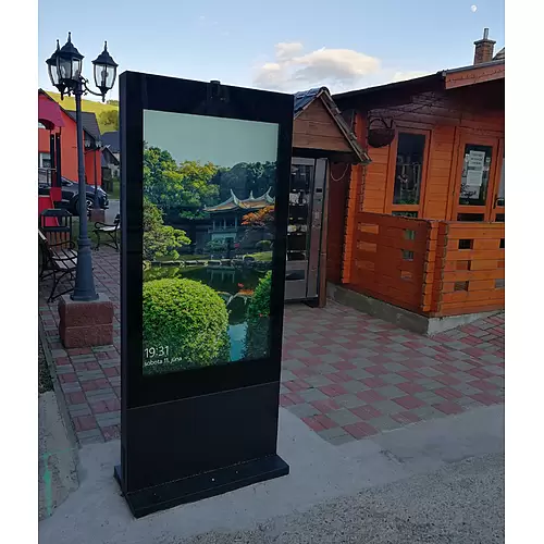 Informační kiosek exteriérový Toucan 55