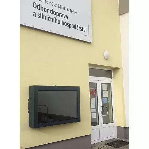 Externí infokiosek Toucan Wall 42